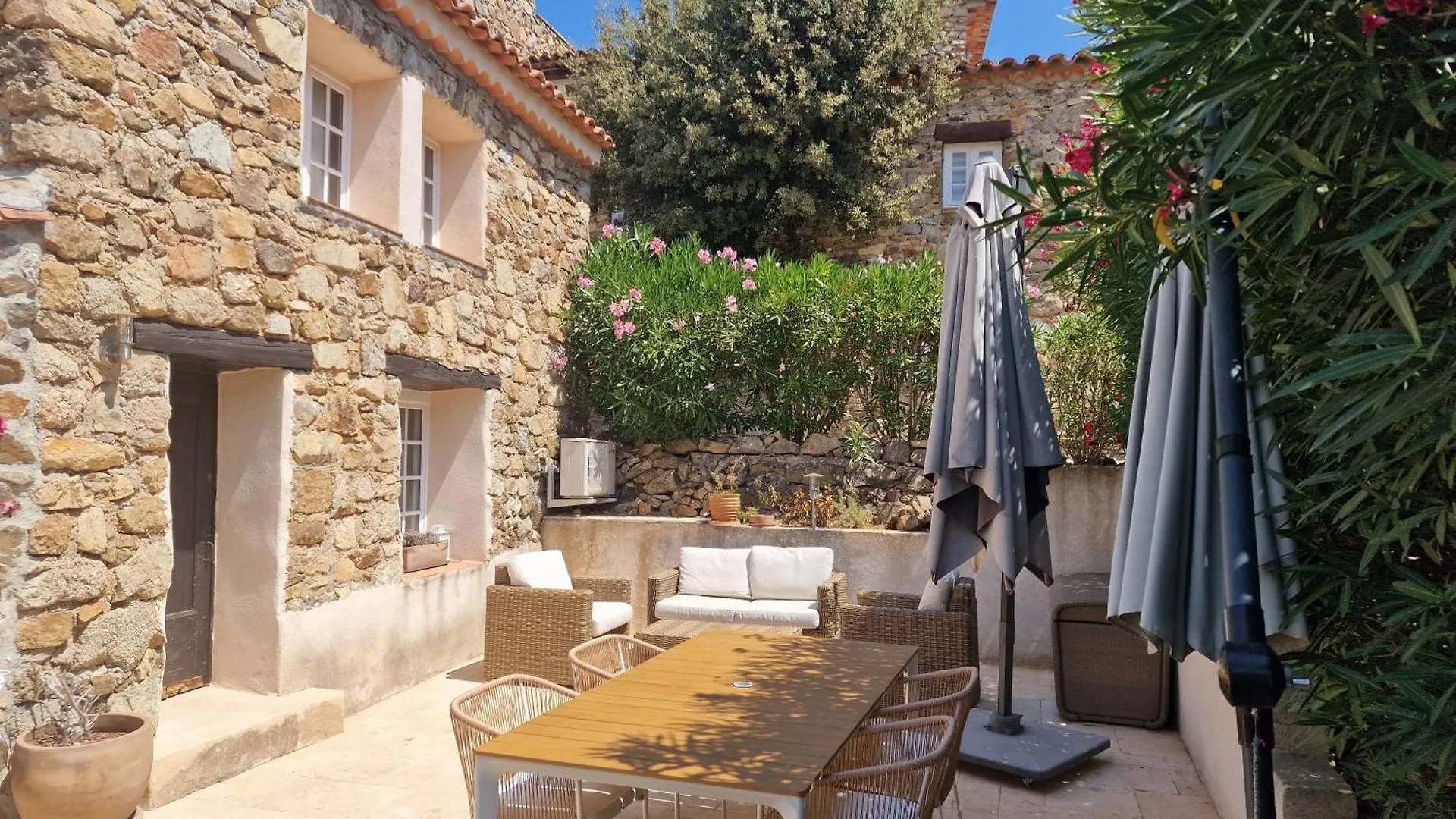 Apartment Ferienwohnung Hameau Des Claudins Le Plan-de-la-Tour Frankreich