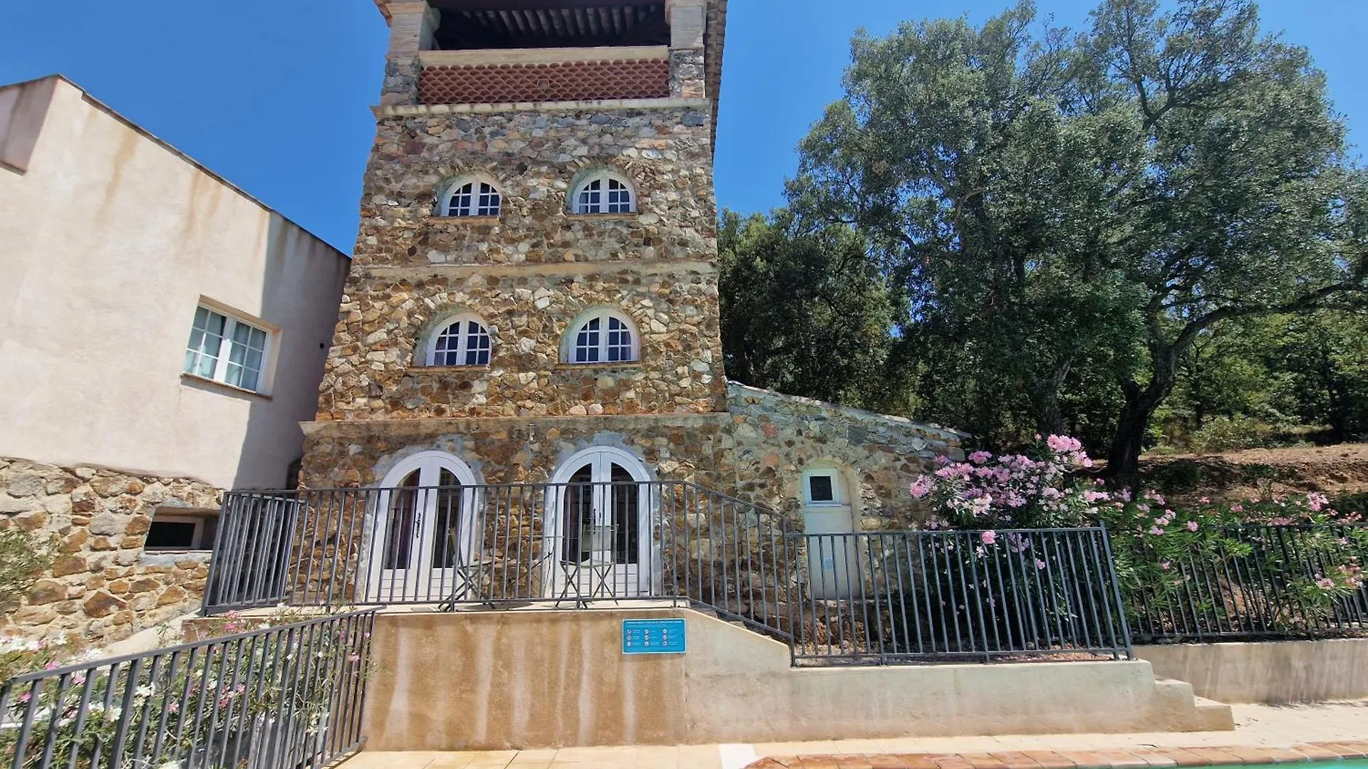 Apartmán Hameau Des Claudins Le Plan-de-la-Tour 0*,